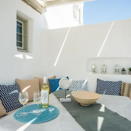 Elpida Villa